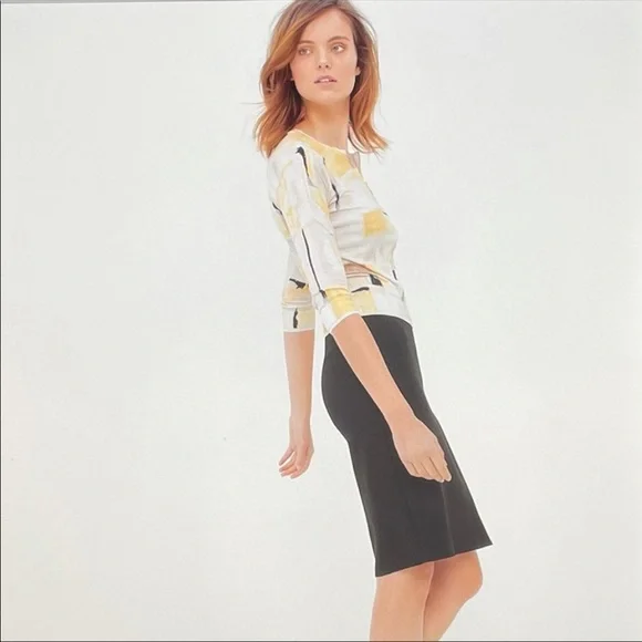 WHBM Abstract Design Cardigan Zipper Crop Small - Picture 2 of 5